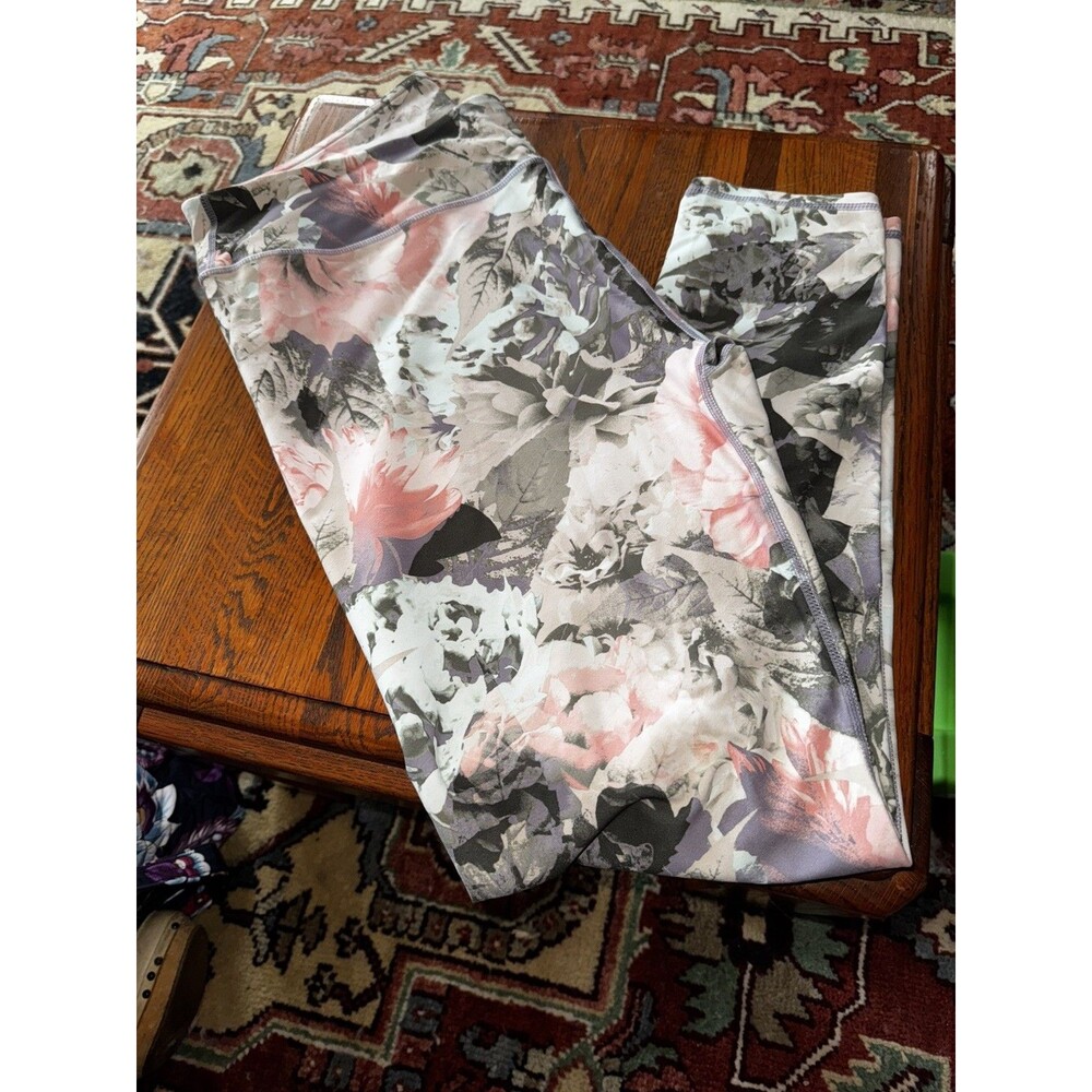 Fabletics Mid Rise Printed PowerHold Leggings Womens Pastel Floral Print  XXL